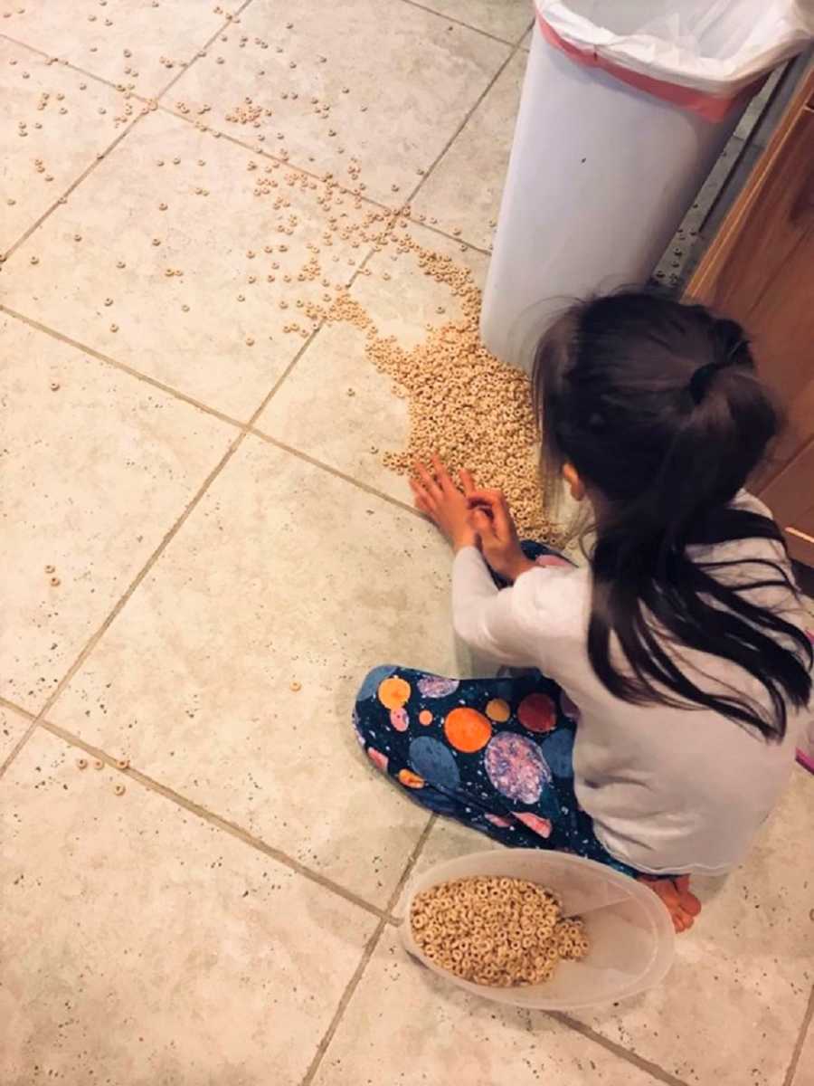 ‘But, I wasted food,’ she sobbed as she knelt down to pick up the mess ...