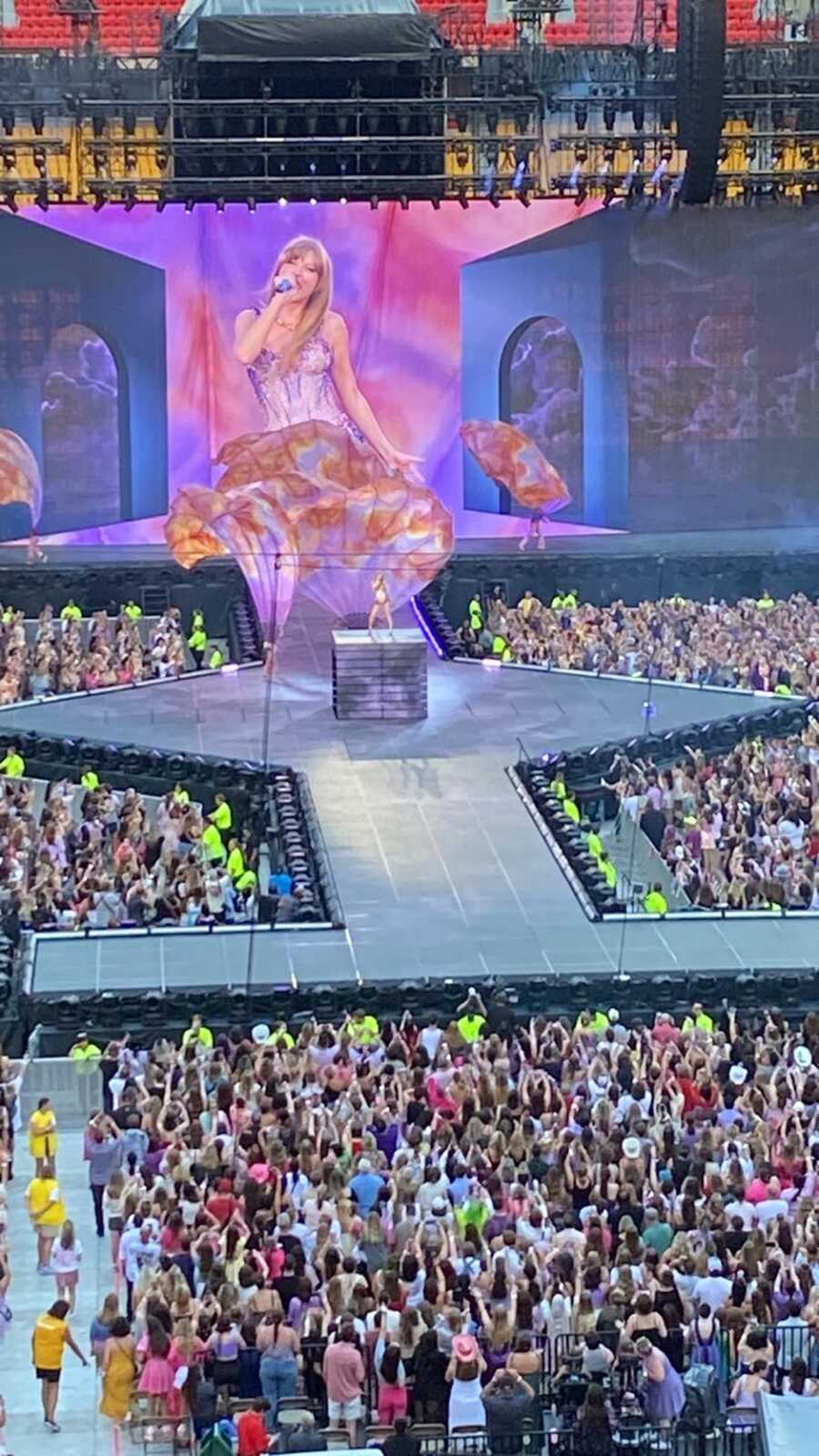 Taylor Swift concert stage